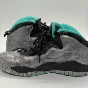 Air Jordan 10 Retro “Lady Liberty”
